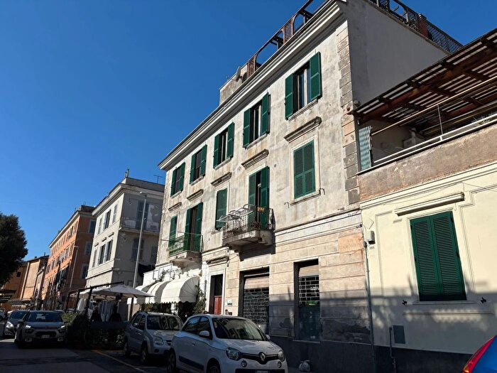 Appartamento quadrilocale in vendita in Via della Cooperazione Civitavecchia, Civitavecchia