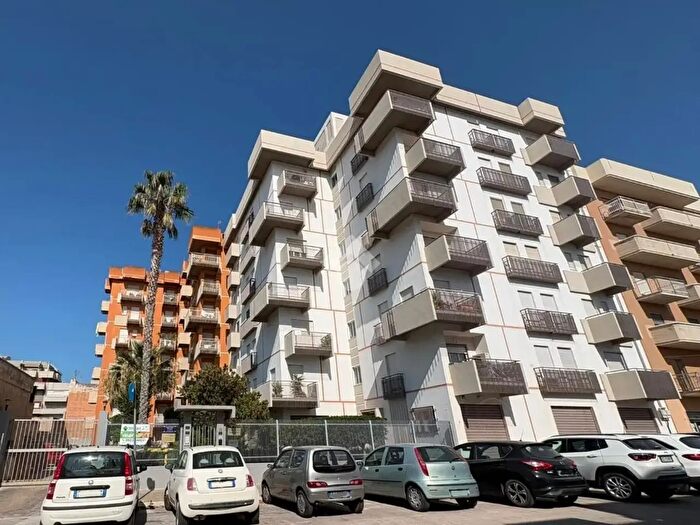 Appartamento quadrilocale in vendita in Via Capitano Sergio Fontana, Trapani