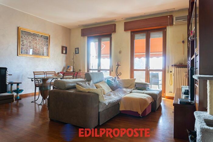 Appartamento trilocale in vendita in Via della Roggia B, Seveso