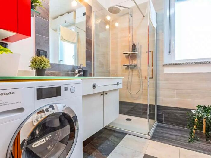 Appartamento monolocale in affitto in Via del Futurismo, Milano