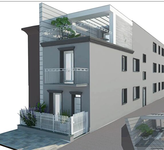 Casa con 5 locali in vendita in Civitanova Marche