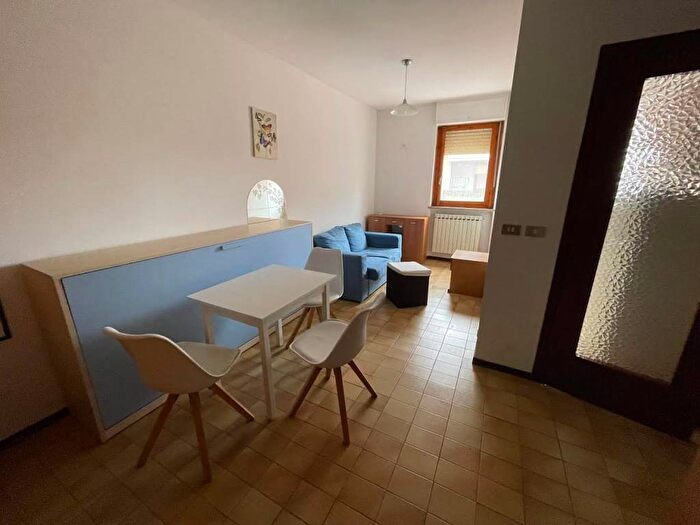 Appartamento monolocale in affitto in Via Sforzesca, Bicocca, Novara