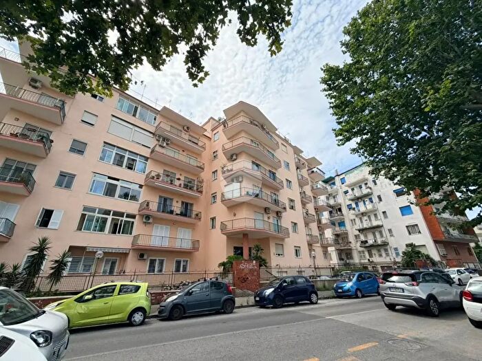 Appartamento quadrilocale in vendita in Via Alessandro Manzoni, Napoli