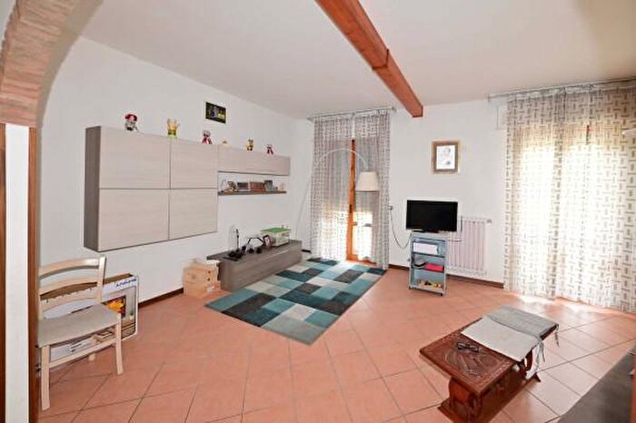 Appartamento quadrilocale in vendita in Via Aretina, Castiglion Fiorentino