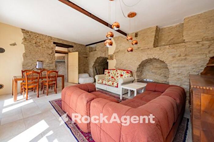 Casa con 5 locali in vendita in Via Borine, Sinio