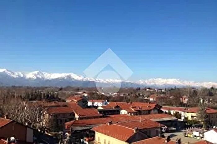 Appartamento trilocale in vendita in Corso Nazioni Unite, Cirie