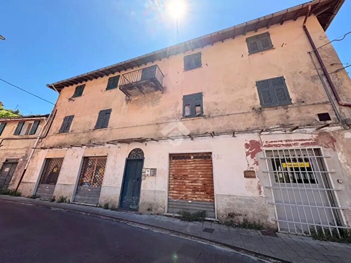 Appartamento trilocale in vendita in Piazza Guglielmo Marconi, SantOlcese