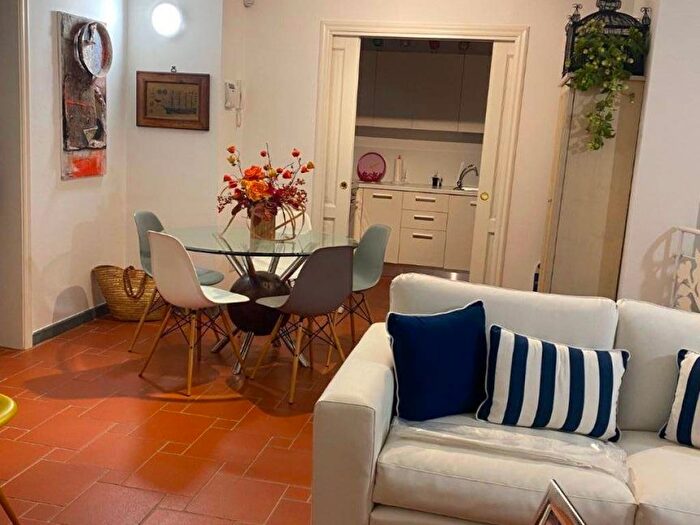 Casa con 6 locali in affitto in Roma Imperiale, Forte dei Marmi