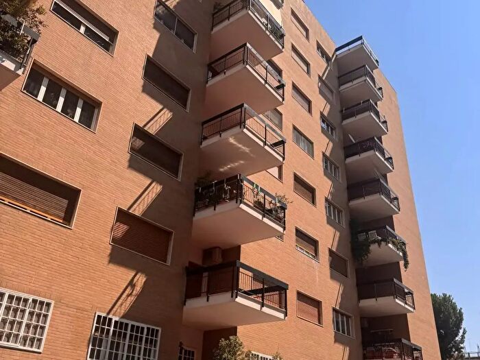 Appartamento con 5 locali in vendita in Bari