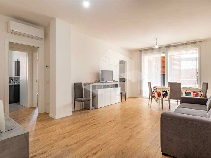 Appartamento trilocale in affitto in Baragalla Canalina, Reggio Emilia