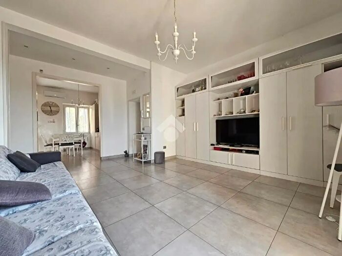 Appartamento quadrilocale in vendita in Via Boezio, Napoli
