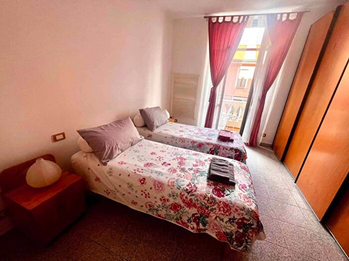 Appartamento bilocale in affitto in Via Marco Aurelio, Rovereto, Milano