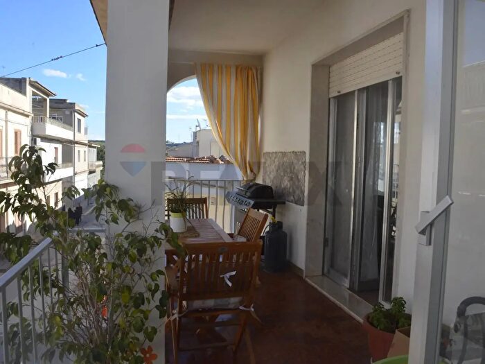 Appartamento con 6 locali in vendita in Via Rossini, Santa Croce Camerina