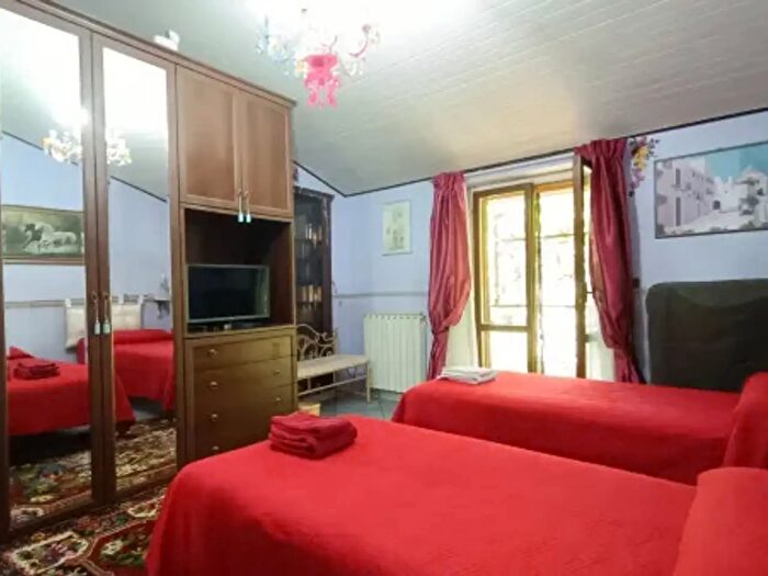 Casa con 5 locali in vendita in Strada Provinciale Septempedana, Pioraco