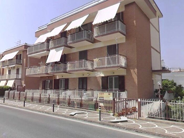 Appartamento quadrilocale in affitto in Viale Giuseppe Mazzini, Centro, Pompei