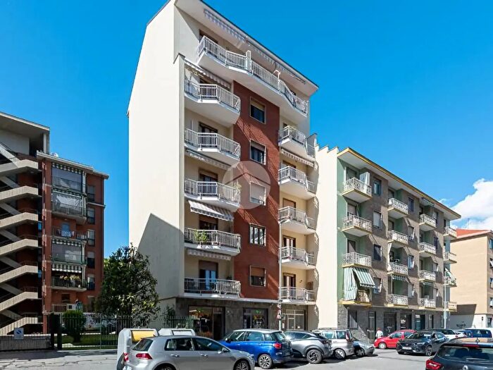 Appartamento trilocale in vendita in Via Cimarosa, Collegno