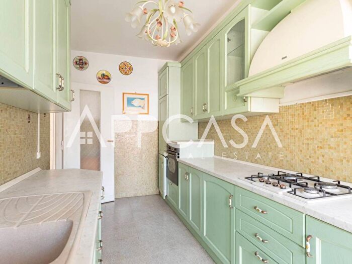 Appartamento bilocale in affitto in Via Maestro Gaetano Capocci, Africano Villa Chigi, Roma