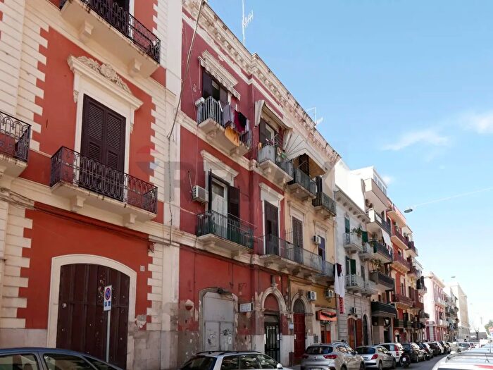 Appartamento trilocale in vendita in Via Trevisani, Bari