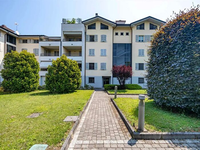 Appartamento bilocale in vendita in Via Vespucci, Pozzuolo Martesana