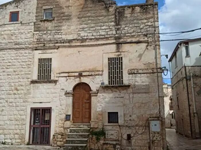 Casa trilocale in vendita in Via Novembre, Bari