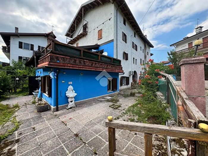 Appartamento bilocale in vendita in Via Torrente, Verzegnis