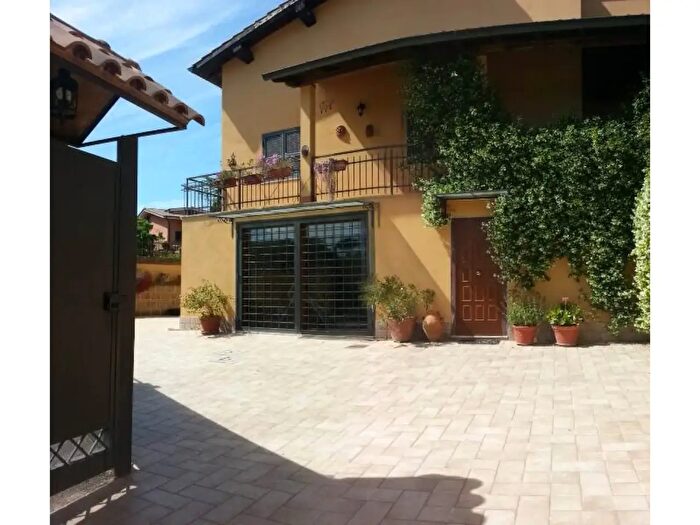 Casa con 5 locali in vendita in Via Fontana Mancina, Sacrofano