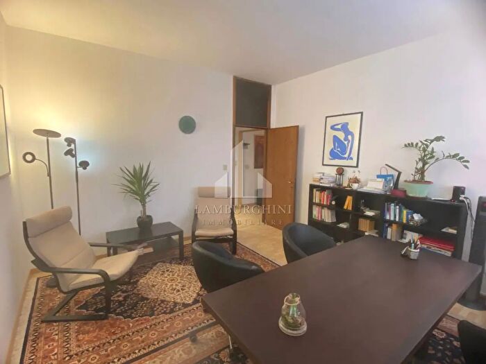 Appartamento trilocale in vendita in Via Ludovico Ariosto, Ferrara