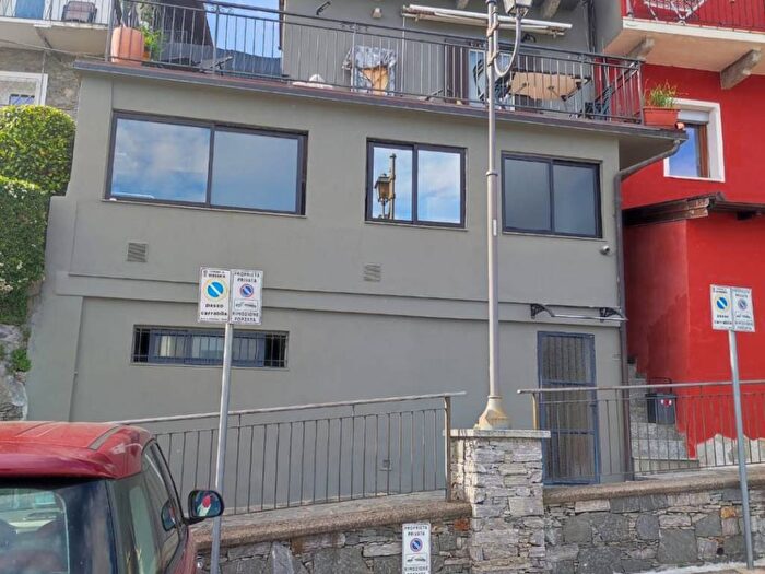 Appartamento bilocale in affitto in Via alla Guardia, Intra, Verbania