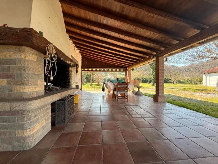 Casa quadrilocale in vendita in Via Roma, Rovolon