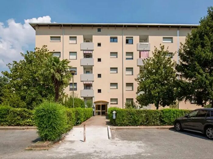 Appartamento trilocale in vendita in Via San Gregorio Magno, Grugliasco