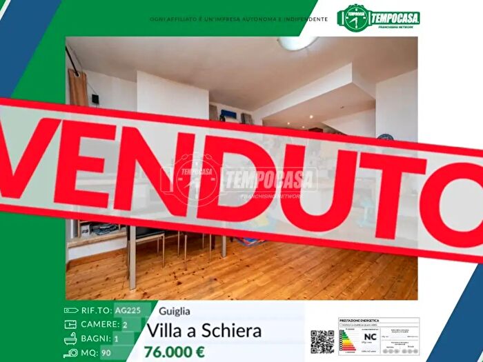 Casa trilocale in vendita in Via Vecchia Quercia E, Guiglia