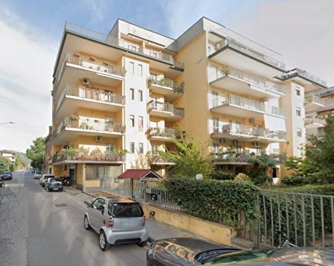 Appartamento quadrilocale in vendita in Via Amalfi Repubblica Marinara, Caserta