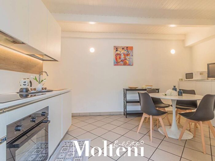 Appartamento bilocale in affitto in Via Azzone Visconti, Centro, Lecco