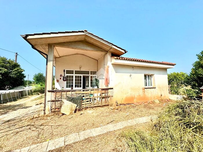Casa trilocale in vendita in Strada Lungo Ufente, Terracina