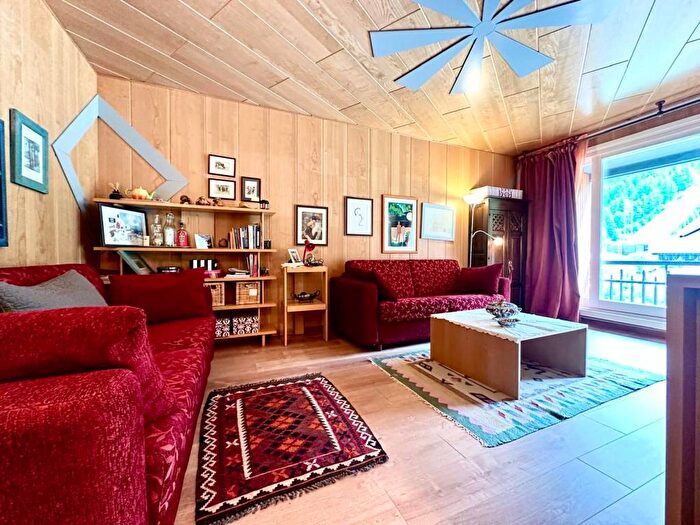 Appartamento trilocale in affitto in Via Reale Vecchia, Pragelato Ruà, Pragelato