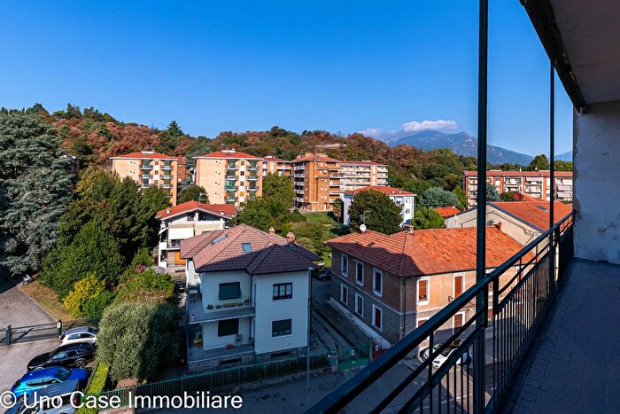 Case in Vendita e in Affitto - 3