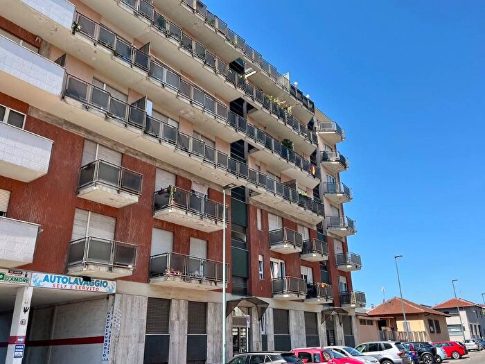 Appartamento trilocale in affitto in Via Carolina Invernizio, Lingotto, Torino