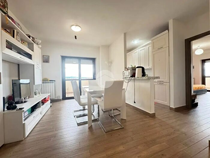 Appartamento bilocale in vendita in Via Marcello Conversi, Roma