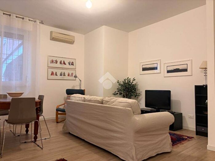 Appartamento quadrilocale in affitto in Via Girolamo da Carpi, Centro Storico, Ferrara