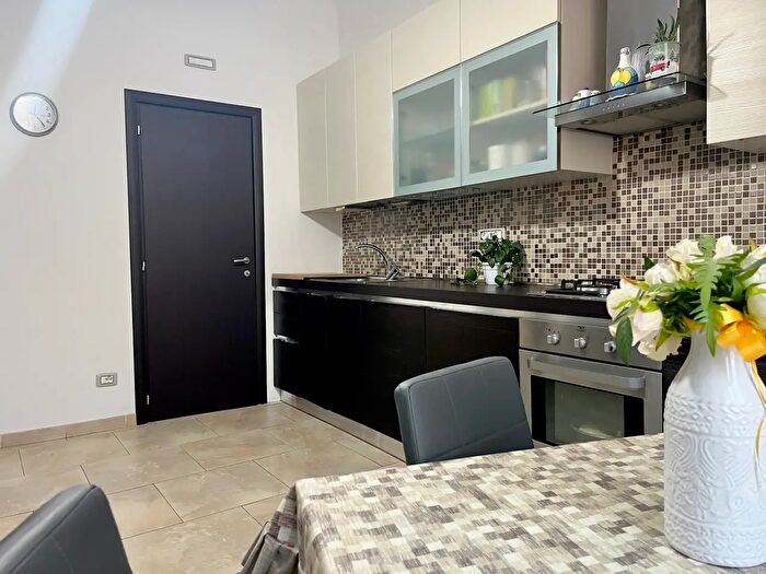 Appartamento trilocale in vendita in Via dello Steccuto, Firenze