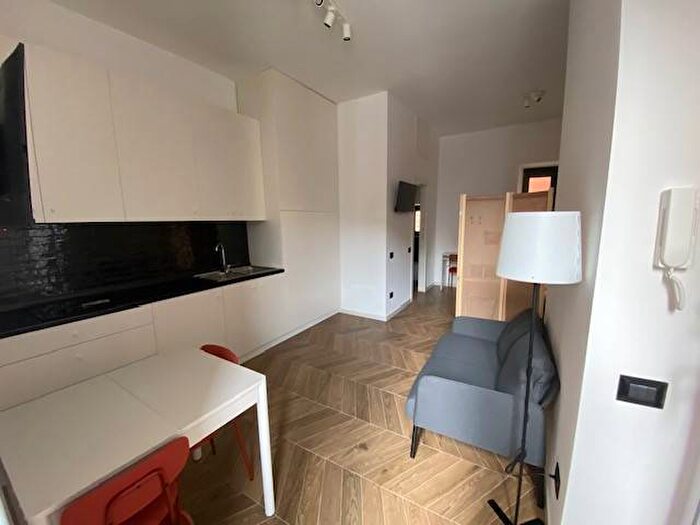 Appartamento monolocale in affitto in Vicolo San Petrillo, Centro Storico Teatro Verdi, Salerno