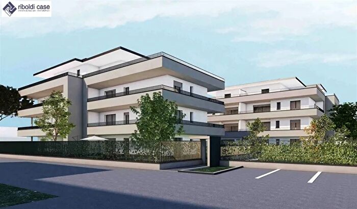 Case in Vendita e in Affitto - 2