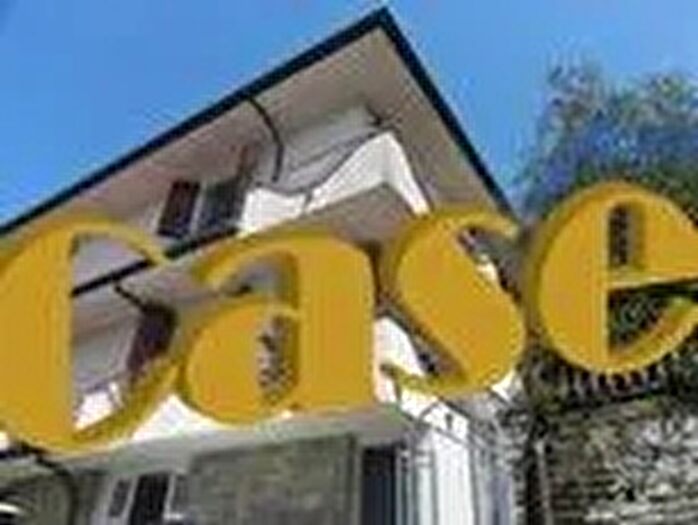 Casa con 7 locali in vendita in Massarosa