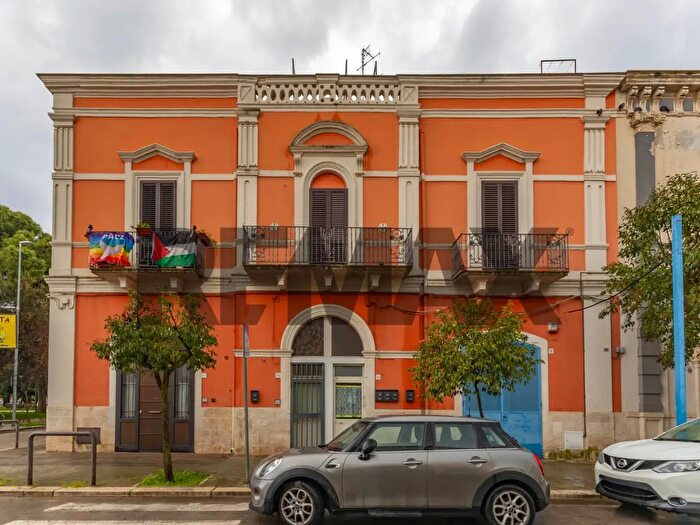 Casa con 6 locali in vendita in Via Madonna del Pozzo, Capurso