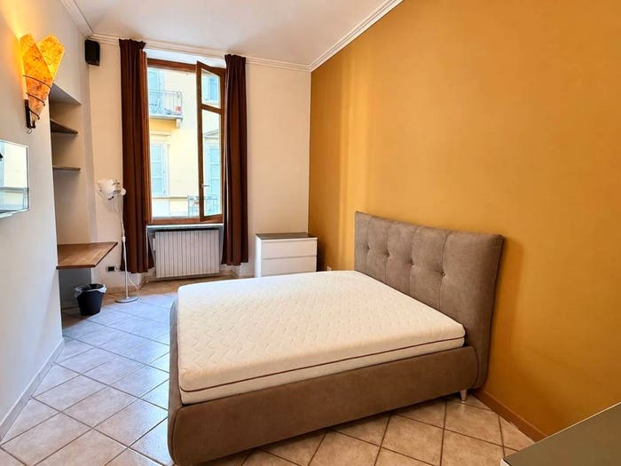 Appartamento quadrilocale in affitto in Via Nizza, Nizza Millefonti, Torino