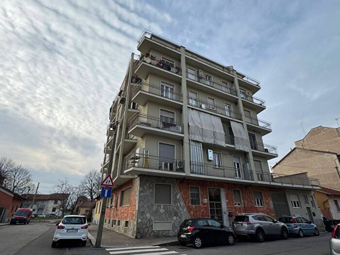 Appartamento bilocale in affitto in Via Premuda, Pozzo Strada, Torino