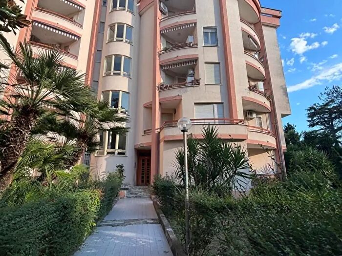 Appartamento trilocale in affitto in Via Carlo Pisacane, Aversa