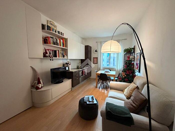 Appartamento bilocale in affitto in Via Antonio Carnevali, Bovisa, Milano