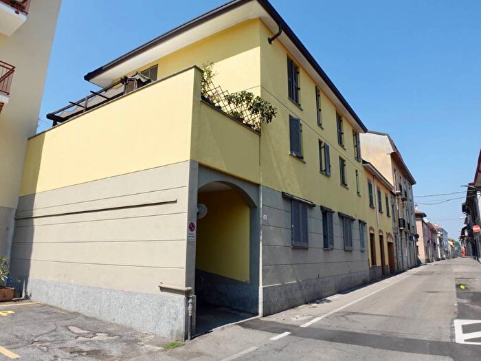 Appartamento bilocale in affitto in Via Settembre, Centro Storico, Lissone