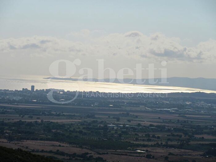 Appartamento con 5 locali in vendita in Gavorrano